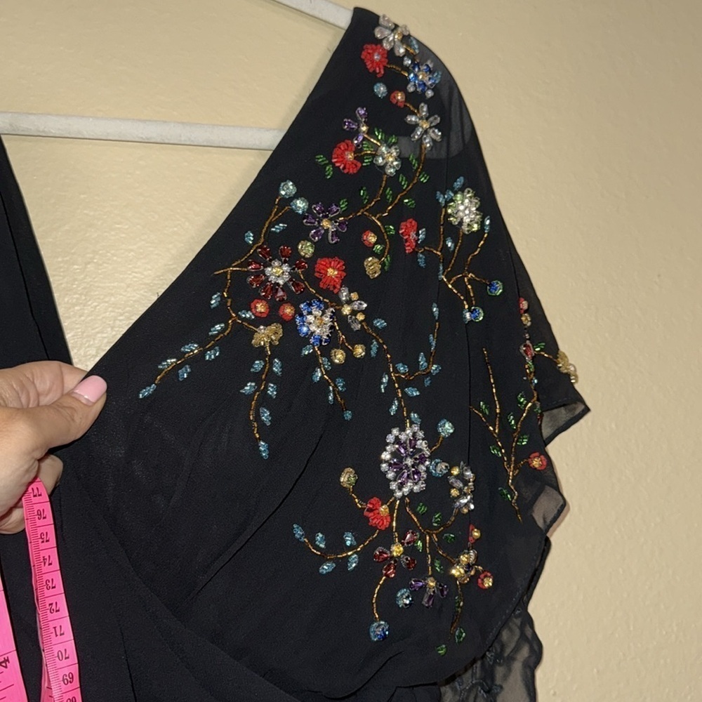 New ▶️ MAC DUGGAL ◀️ FAUX WRAP MULTI COLORED BEADED FLORAL GOWN 26530. Size 8 - Picture 17 of 17